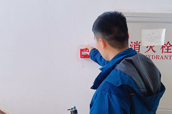 ������늙z�y